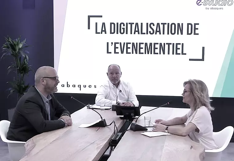 3 intervenants échangent sur les évènements digitaux dans le cadre d'un webinaire